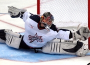 开云体育官方网站-灰熊爆冷马刺，利拉德关键节点连续得分改写比赛剧本