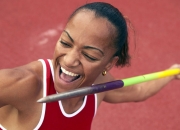 开云体育视频直播-冷门与传承，从日本队险胜英格兰到樊振东带队取胜